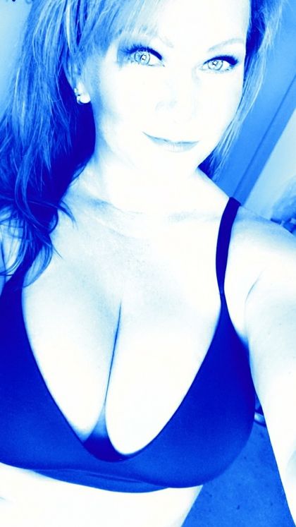 miabella2120 OnlyFans picture
