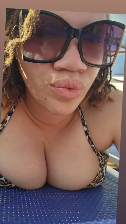 milfshakelounge OnlyFans picture