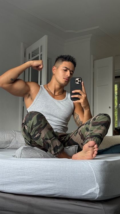 nicolasnovoafree OnlyFans picture