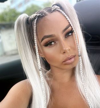 lexas_dressing_room OnlyFans - Free Trial - Photos - Socials