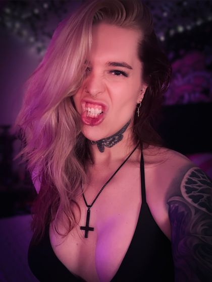 leahsinsxo OnlyFans picture