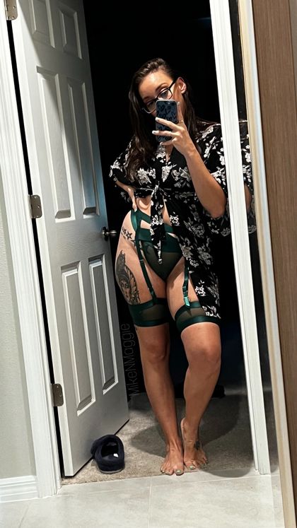 mikenmaggie OnlyFans picture