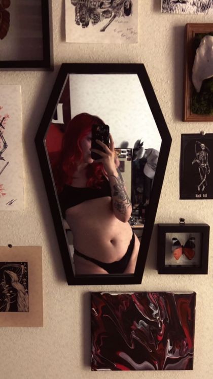 lydialavender OnlyFans picture
