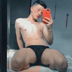 camilooescobarr OnlyFans picture