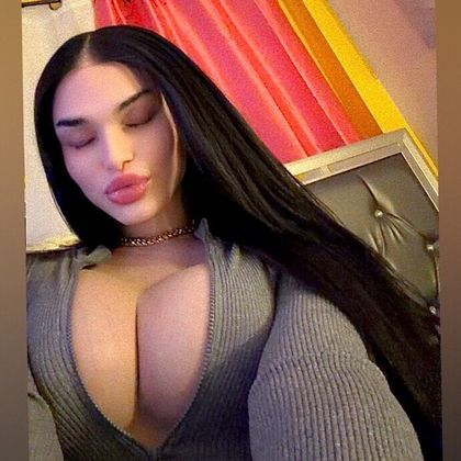 lasophyreal OnlyFans picture