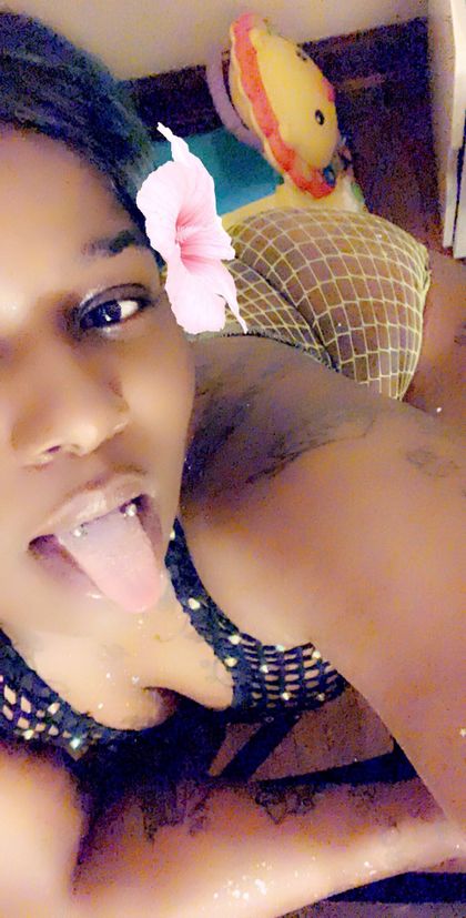 littoneeee OnlyFans picture