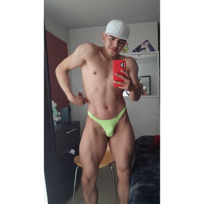 saulcuev97 OnlyFans picture