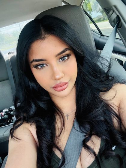 lonelysarax OnlyFans picture