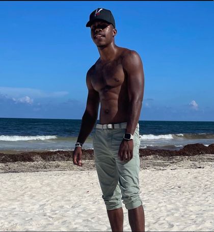 vonbefree OnlyFans picture
