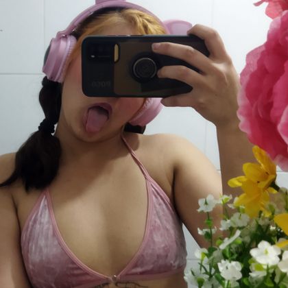 petitconnie OnlyFans picture