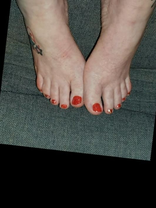 lovetabsfeet OnlyFans profile picture