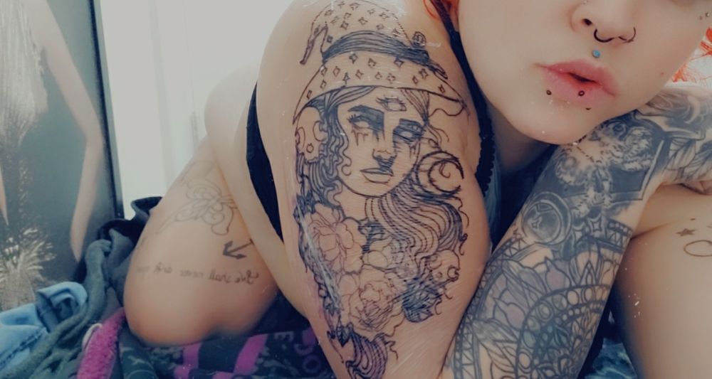 littlewitchbitchbrit OnlyFans profile picture