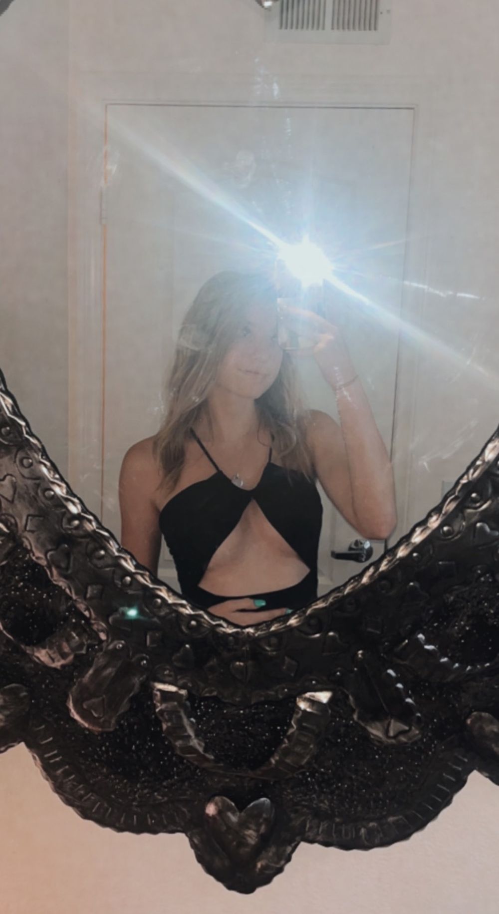 emmaslamelife OnlyFans - Free Trial - Photos - Socials | FansMetrics.com