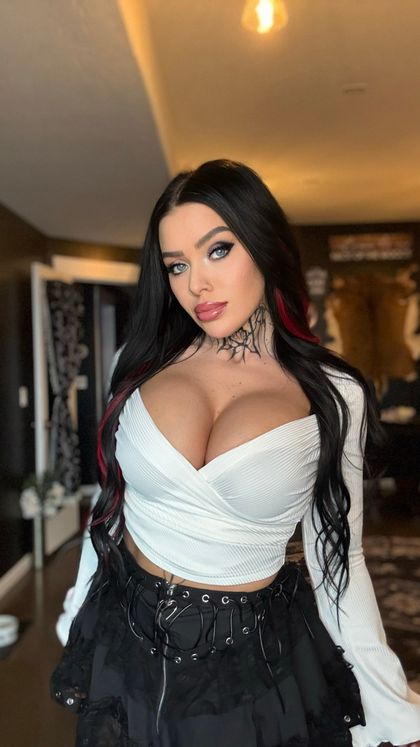 louloubellexxo OnlyFans picture