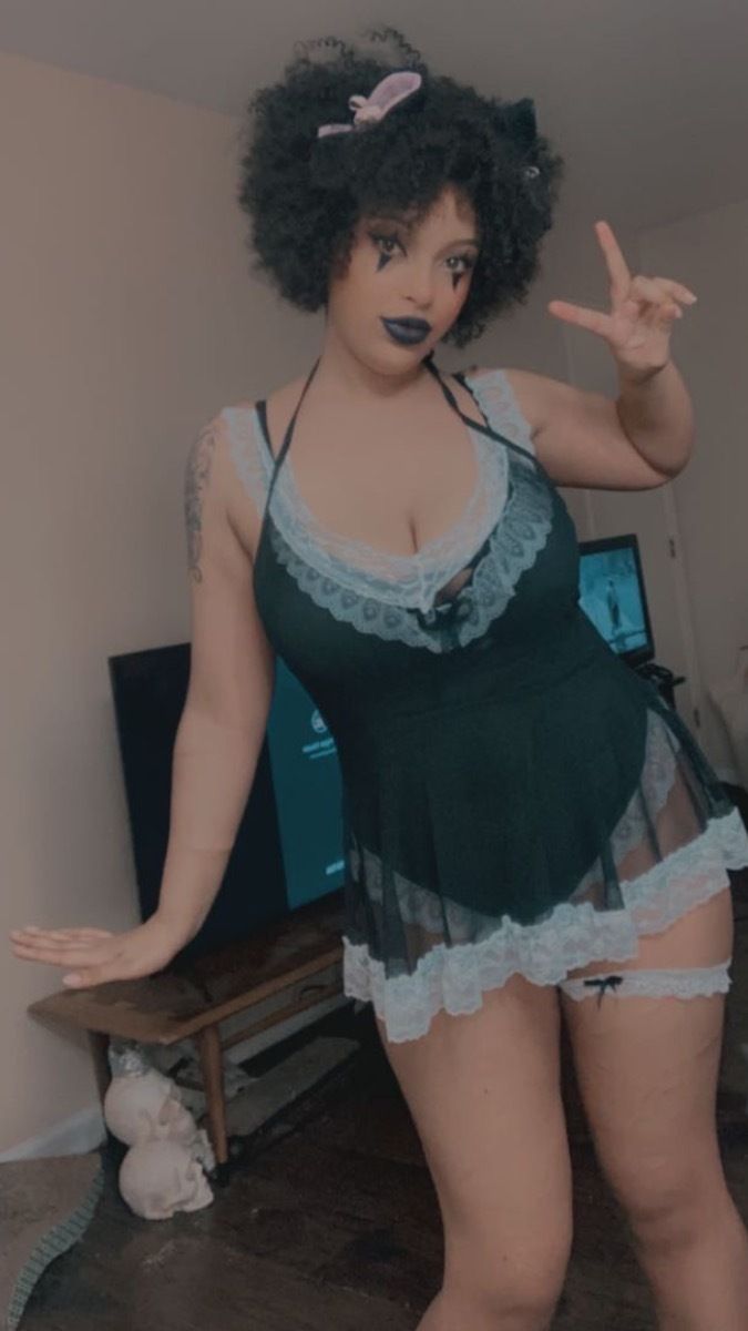 theanxiousanarchist OnlyFans profile picture