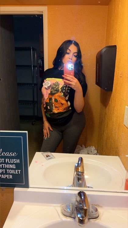 yurbabygirlv OnlyFans picture