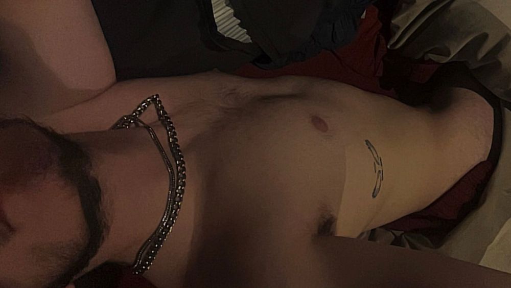 urlittleboyy OnlyFans profile picture