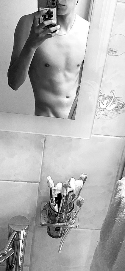 julytrip7 OnlyFans picture