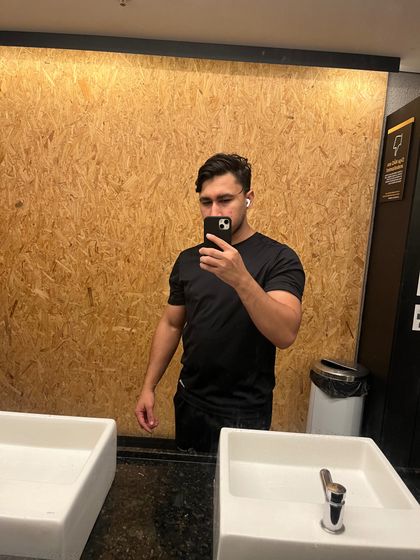 raymondvianna OnlyFans picture