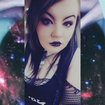 Best Hot Luna Doll OnlyFans Accounts | FansMetrics.com