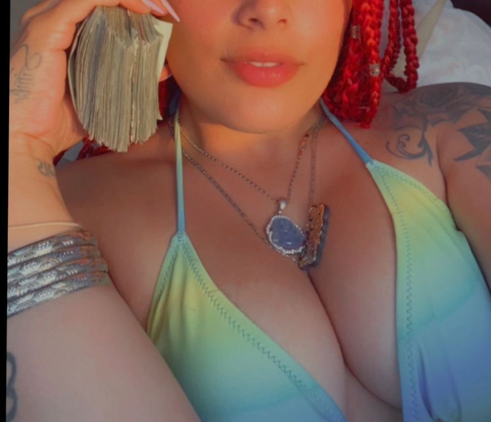 officiallyyoursxo OnlyFans profile picture