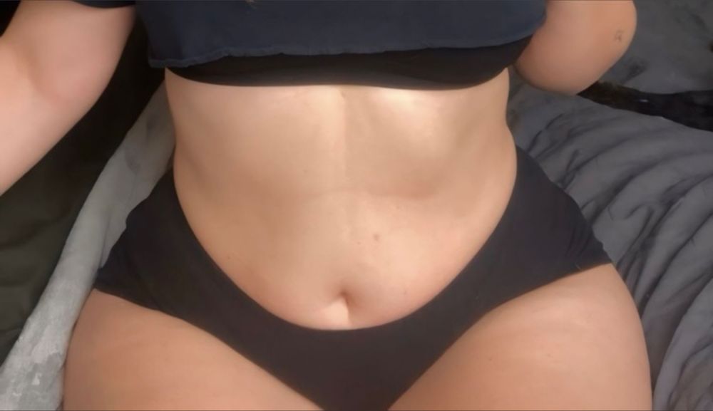 curlyunhinged OnlyFans profile picture