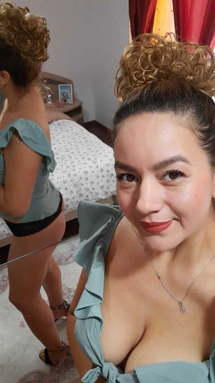crisxxxpoveda85 OnlyFans picture
