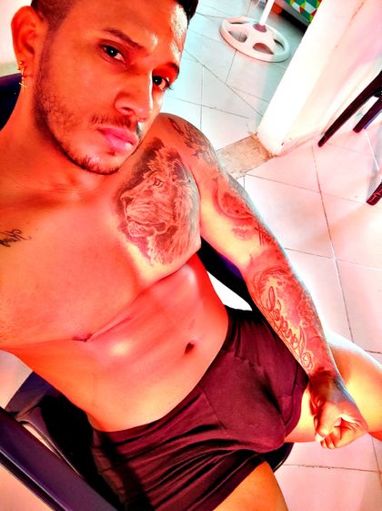 javiecasta27 OnlyFans picture