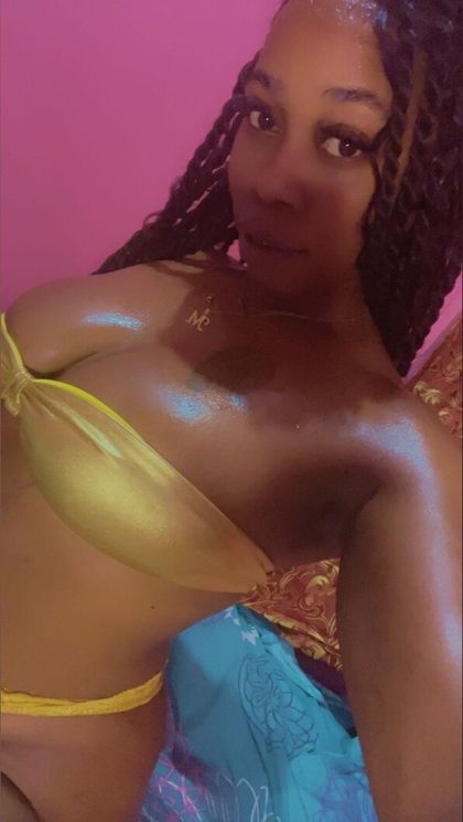 dreamdbaddiie OnlyFans picture