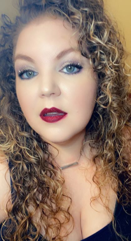 ladybelleloves OnlyFans picture