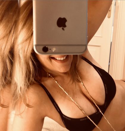 milftease OnlyFans picture