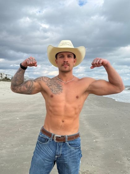 carsonbarry OnlyFans picture