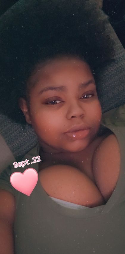 ishelle OnlyFans picture