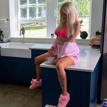 Chloe Savage