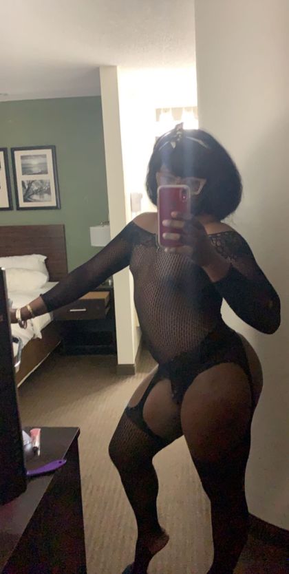 dachocolatepeach OnlyFans picture
