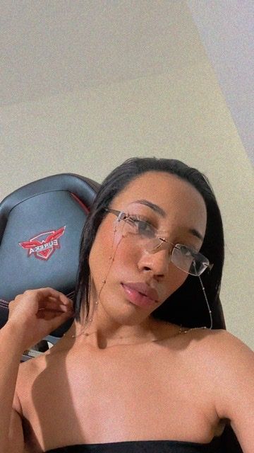 senhdez OnlyFans picture