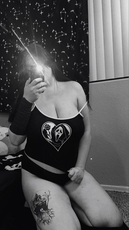 haunted_harlow OnlyFans picture