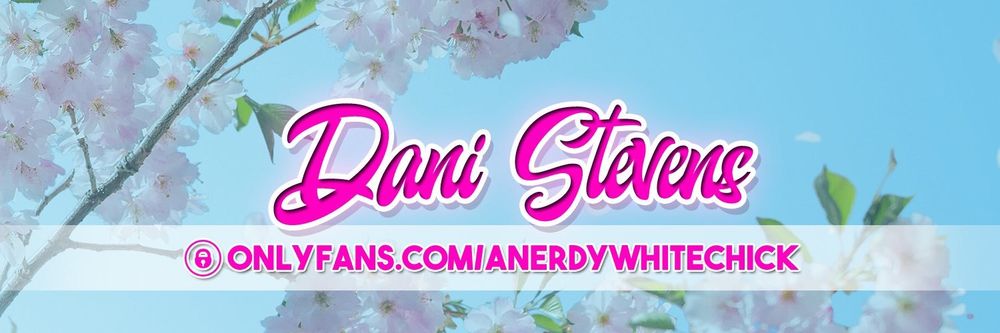 anerdywhitechick OnlyFans profile picture
