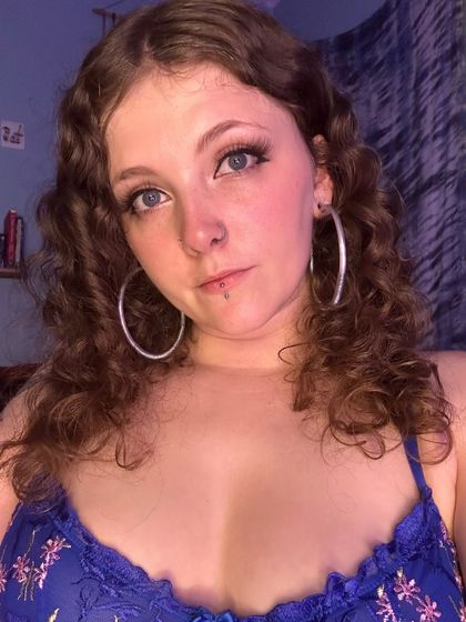alylee OnlyFans picture