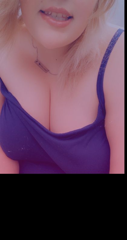 brattykaela OnlyFans picture