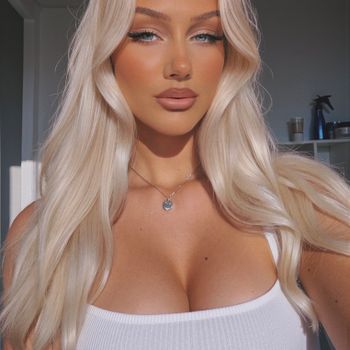Linny Nova