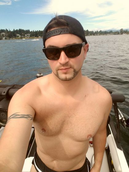superloogy OnlyFans picture