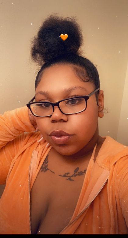 light_skin_22 OnlyFans picture