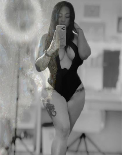 mzsaigon OnlyFans picture
