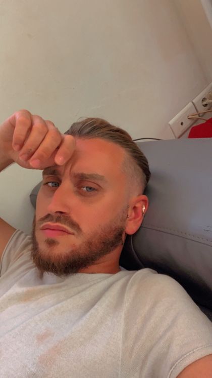 kjzzl OnlyFans picture