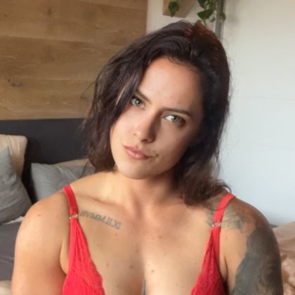 janineschmidt OnlyFans picture