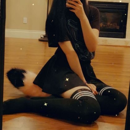 tinyy.qt OnlyFans picture