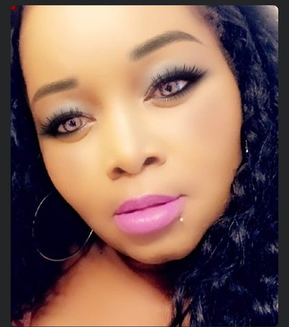 lovelythea OnlyFans picture