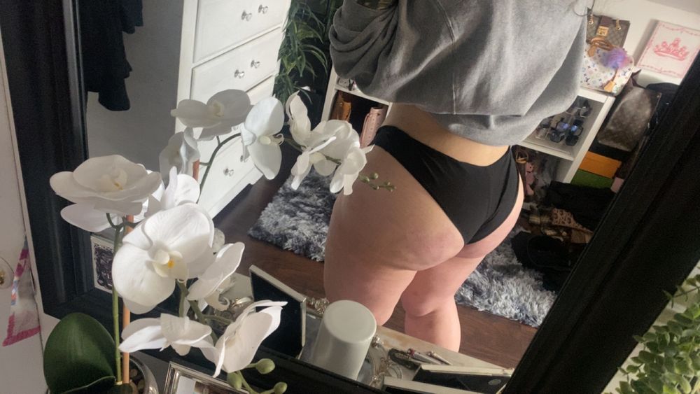 yourpoiison OnlyFans profile picture