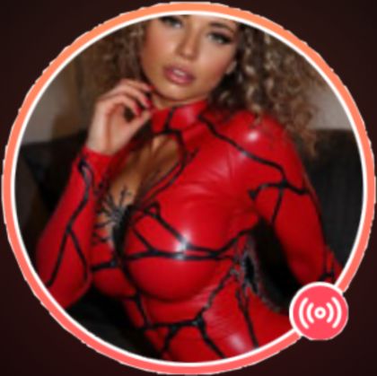 yololary OnlyFans picture